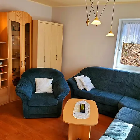 Cafe Am Hirschgrund Apartment *